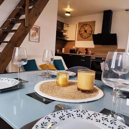 Duplex - Proche Gare & Centre Apartment Compiegne Exterior photo