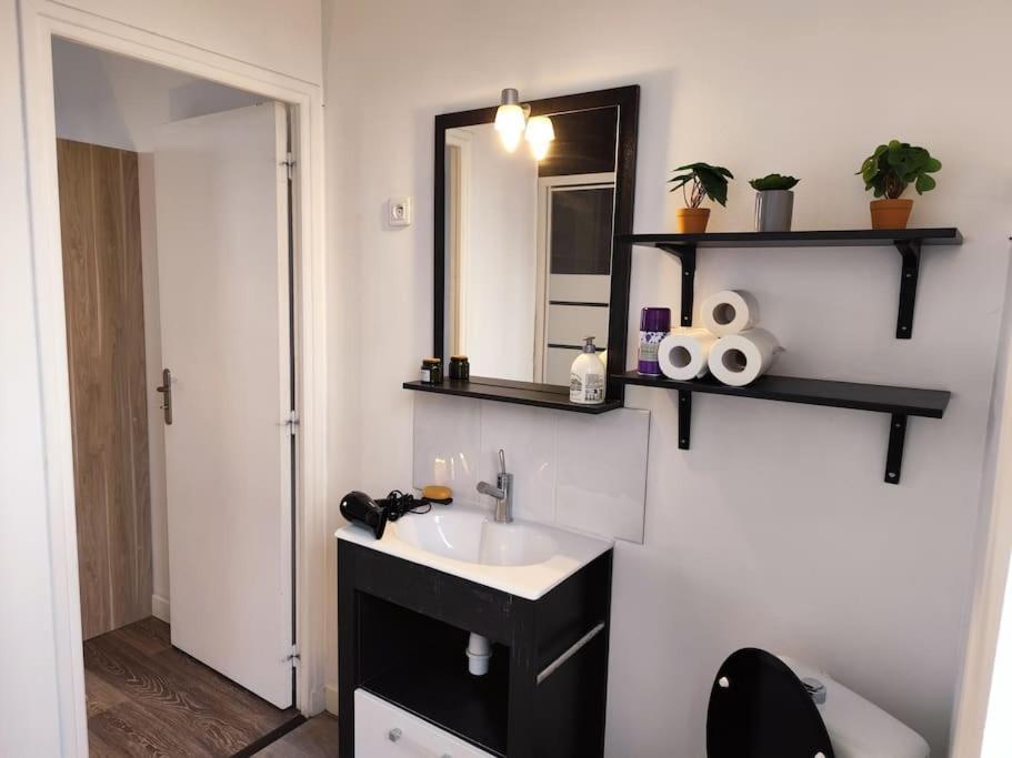 Duplex - Proche Gare & Centre Apartment Compiegne